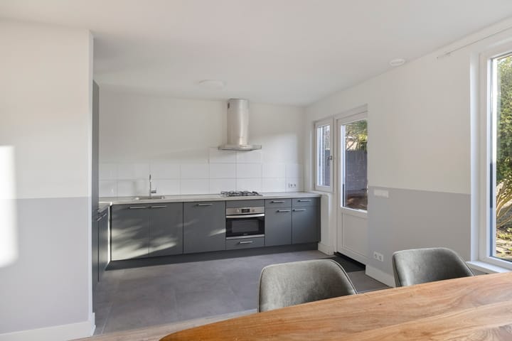 Foto 3 van Julianalaan 27