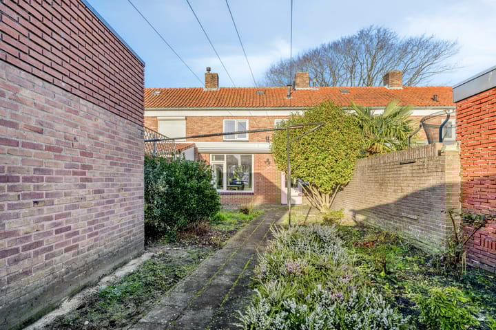 Foto 4 van Julianalaan 27