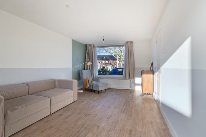 Photo 8 of Julianalaan 27