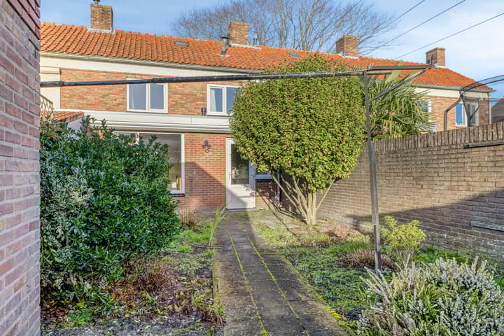 Photo 24 of Julianalaan 27