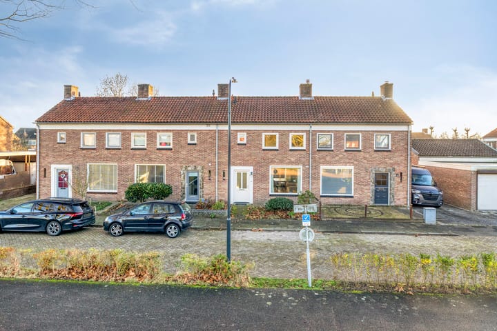 Photo 26 of Julianalaan 27