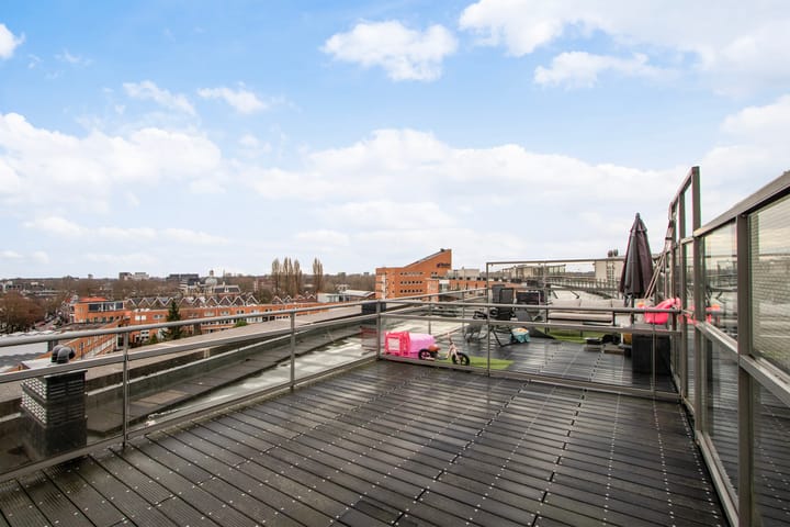 Foto 20 van Korte Parallelweg 87