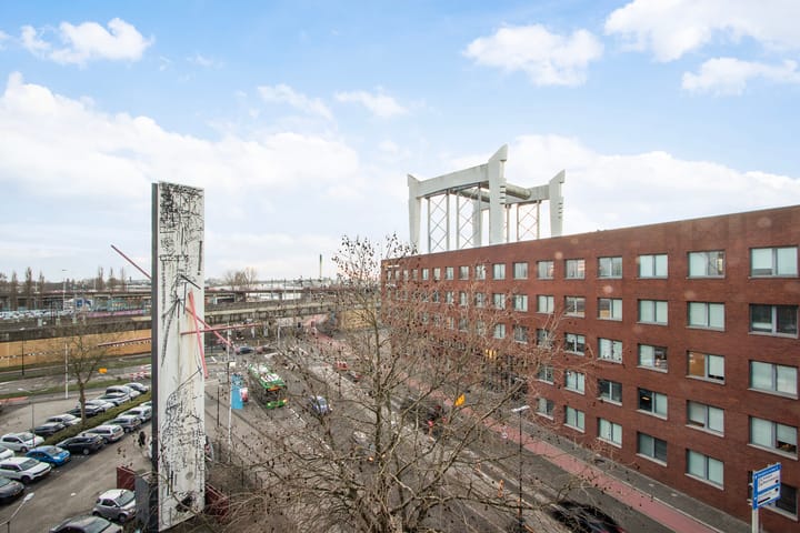 Foto 14 van Korte Parallelweg 87