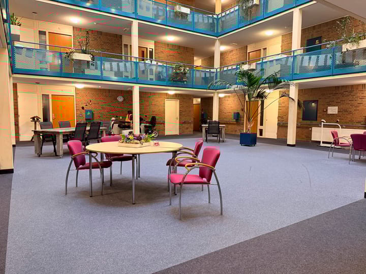 Foto 12 van Den Heuvel 49