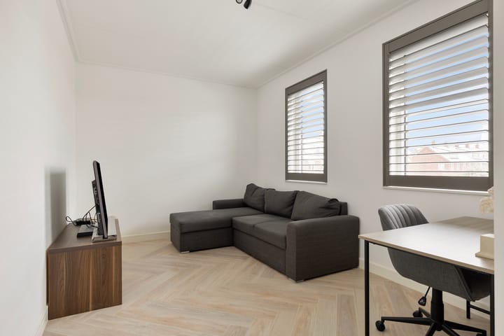 Foto 28 van Castrumstraat 14