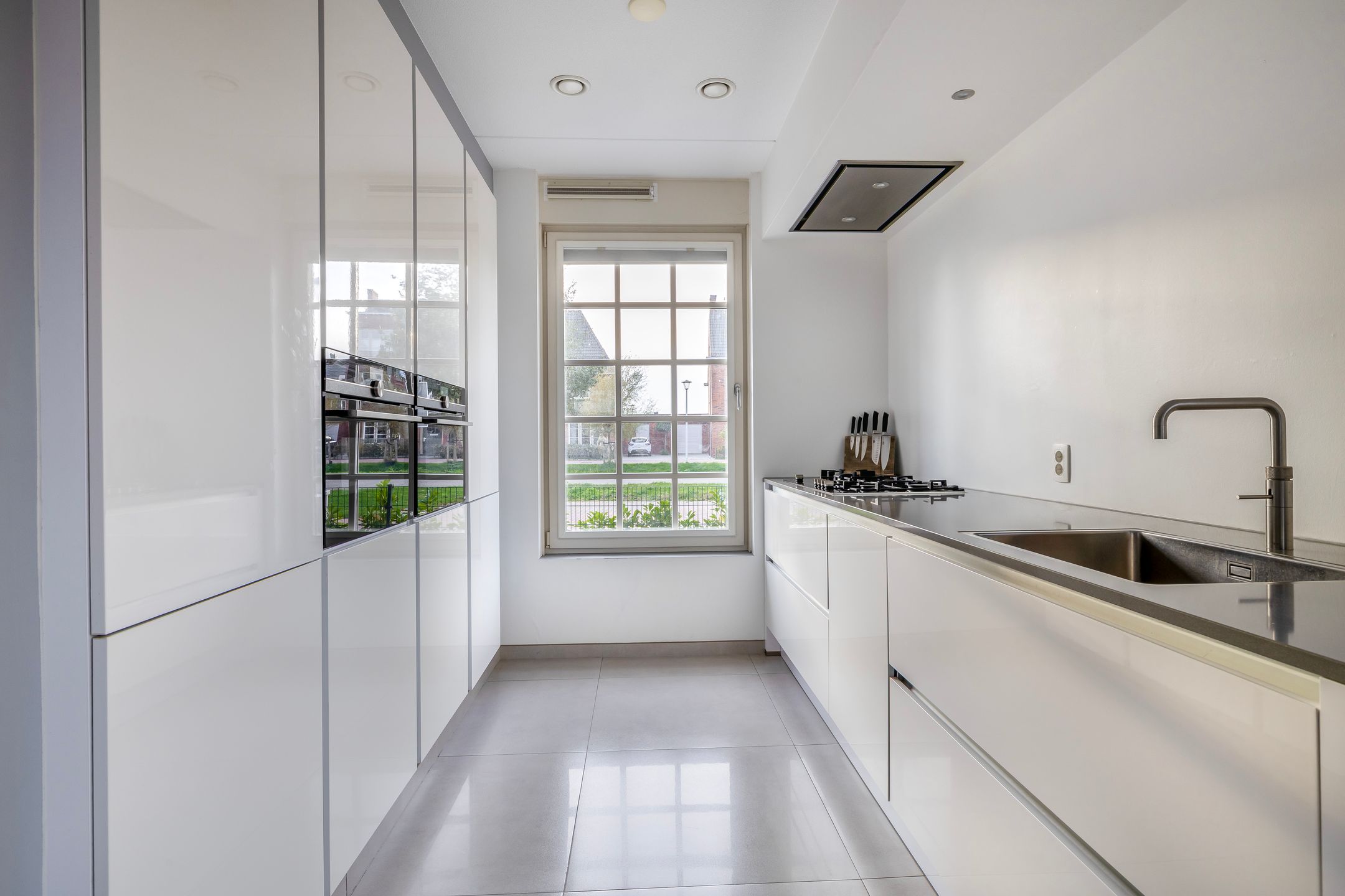 Photo 21 of Louis d'Orlaan 28