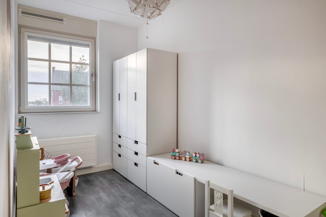 Photo 41 of Louis d'Orlaan 28