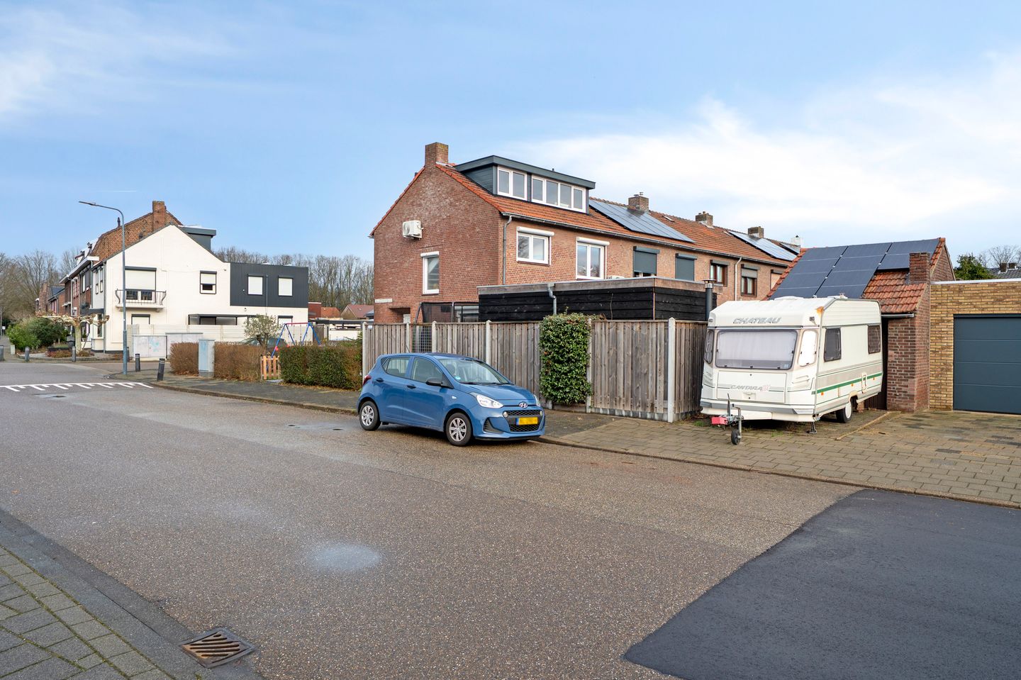 Photo 5 of Henric van Veldekestraat 39