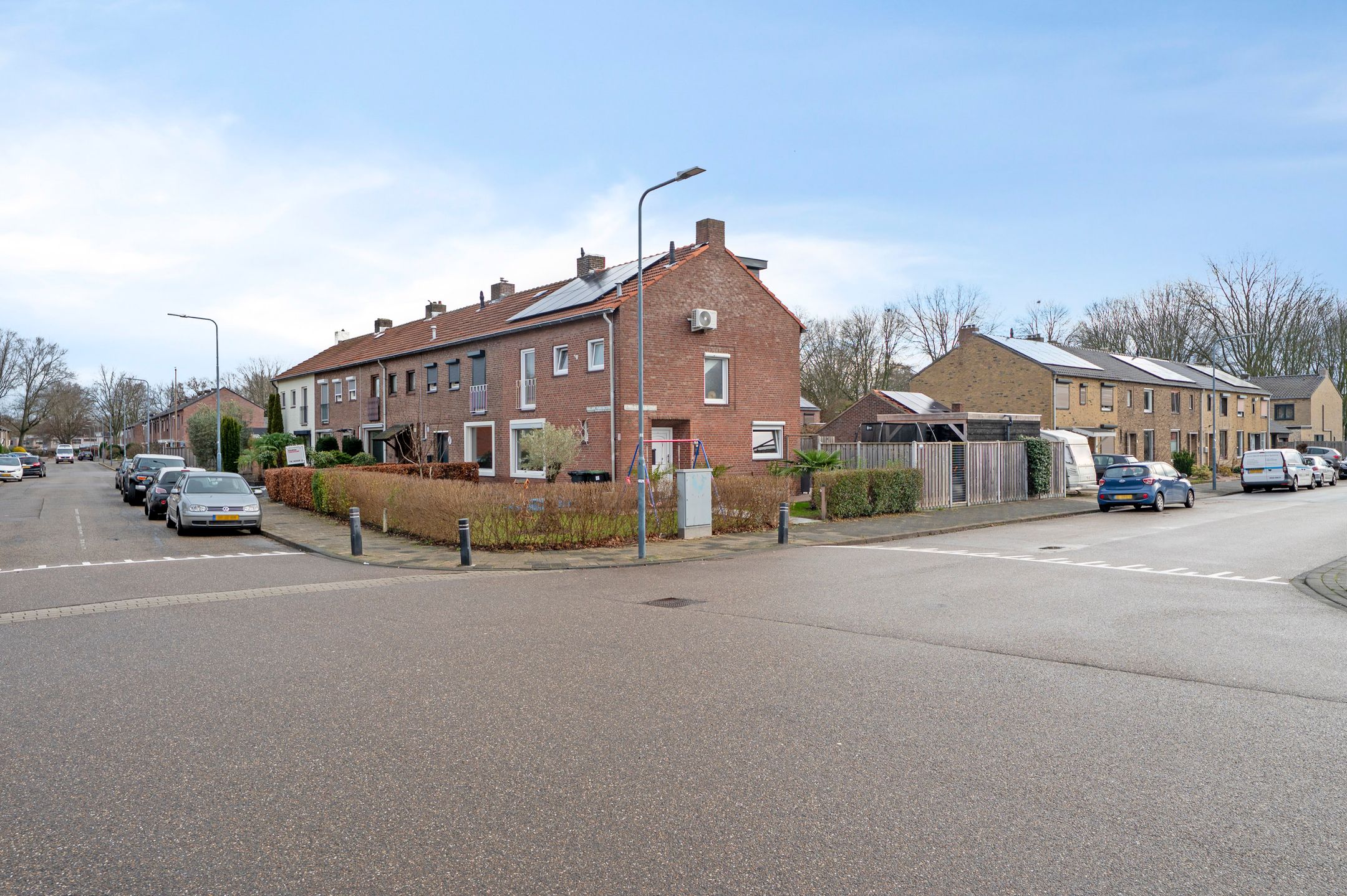 Photo 6 of Henric van Veldekestraat 39