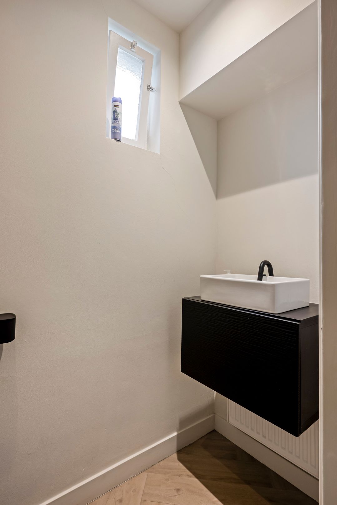 Photo 17 of Henric van Veldekestraat 39