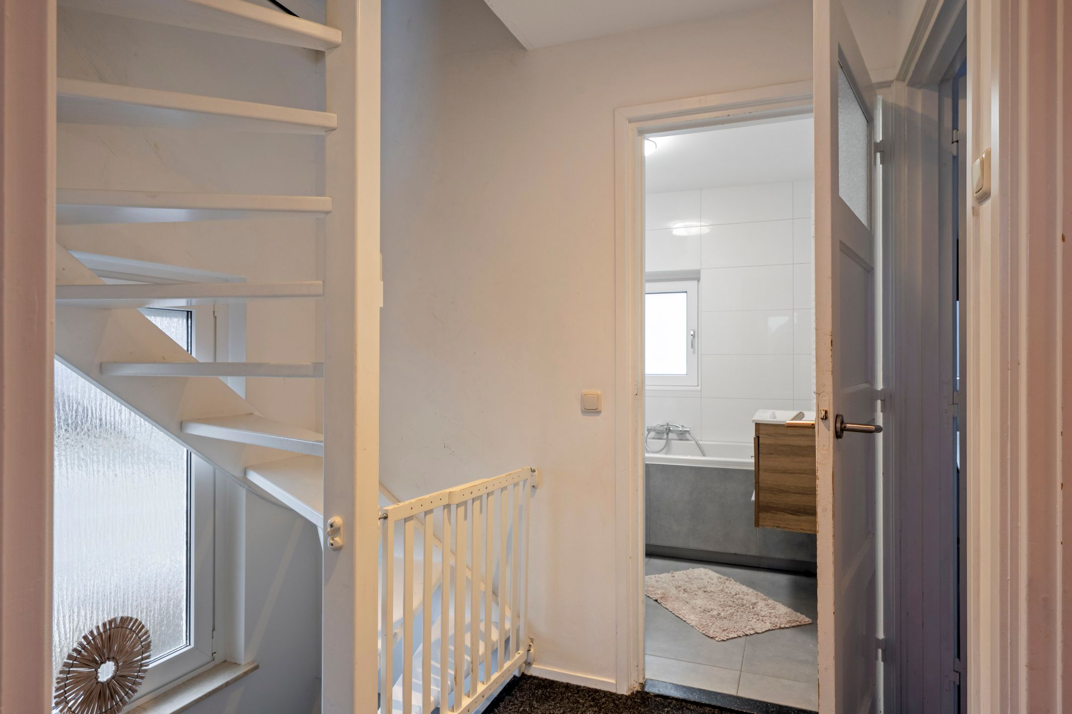 Photo 24 of Henric van Veldekestraat 39