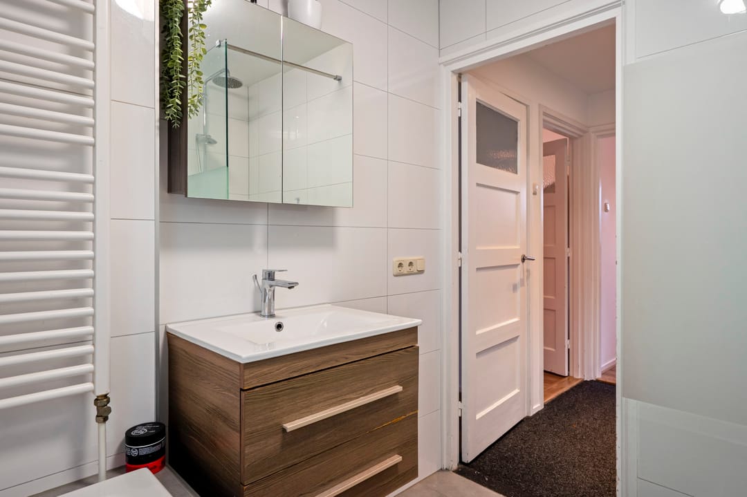 Photo 26 of Henric van Veldekestraat 39