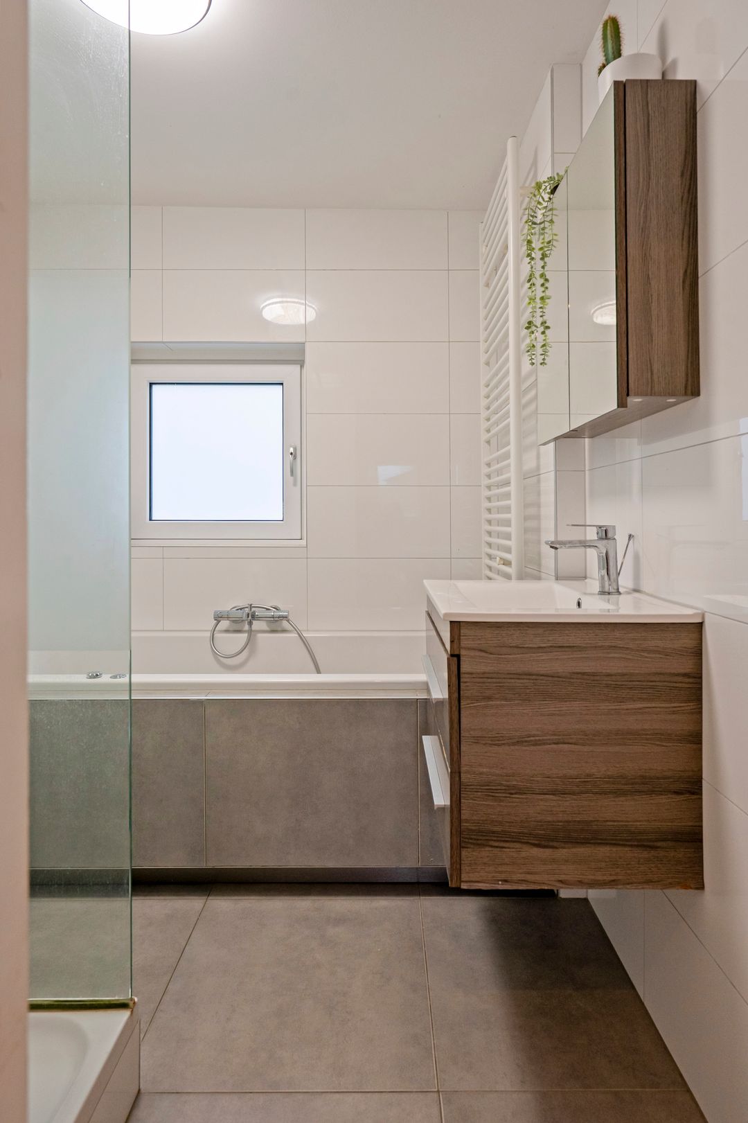 Photo 28 of Henric van Veldekestraat 39