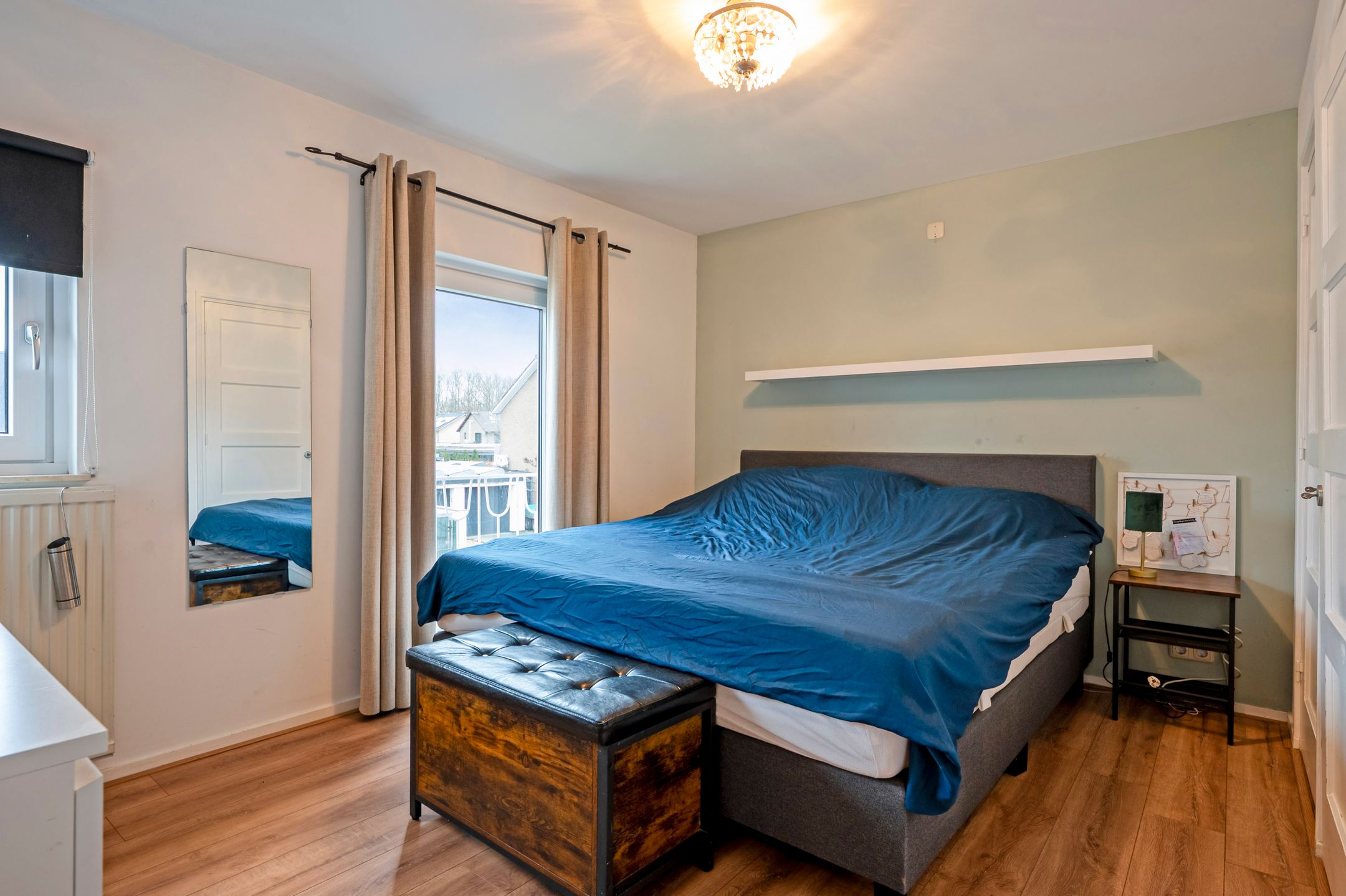 Photo 33 of Henric van Veldekestraat 39