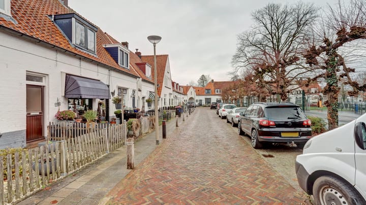 Foto 23 van Biezenstraat 14