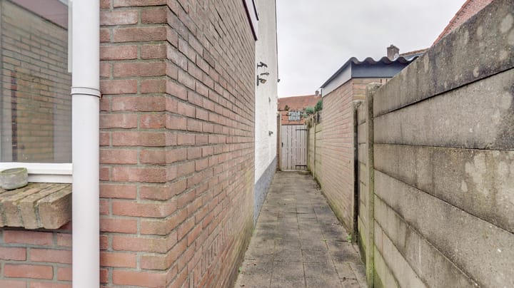 Foto 25 van Biezenstraat 14