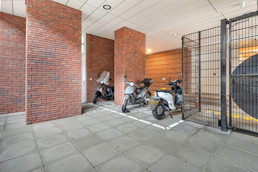 Photo 32 of P.C. Boutenslaan 117