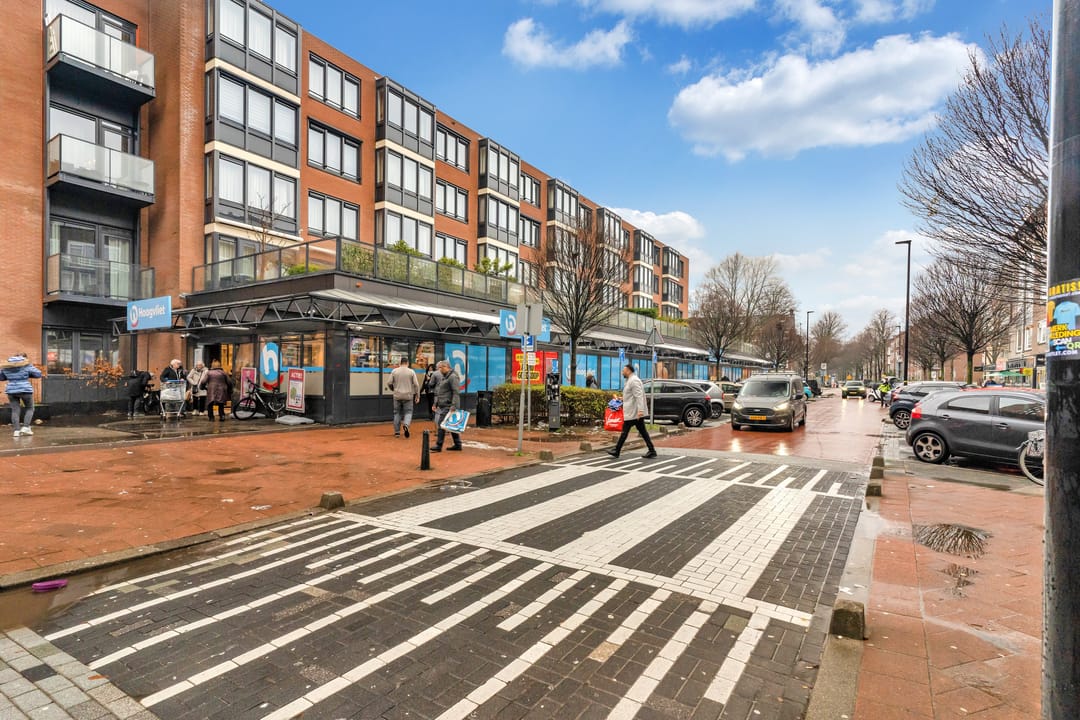 Photo 37 of P.C. Boutenslaan 117