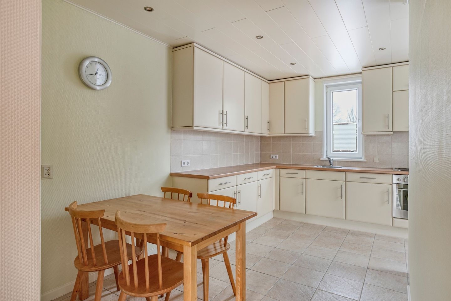 Photo 10 of Canneshof 19