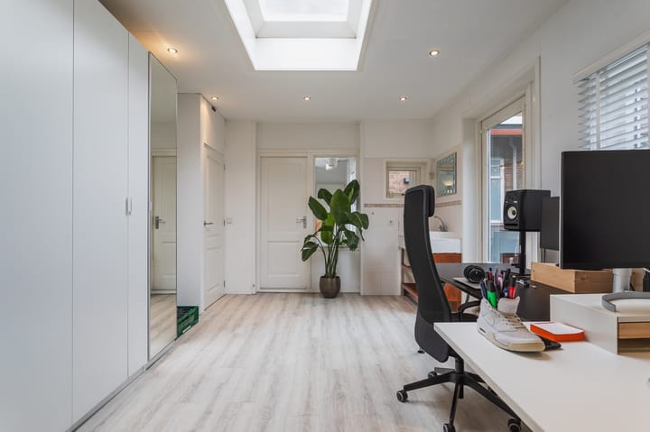 Foto 39 van Perenstraat 2