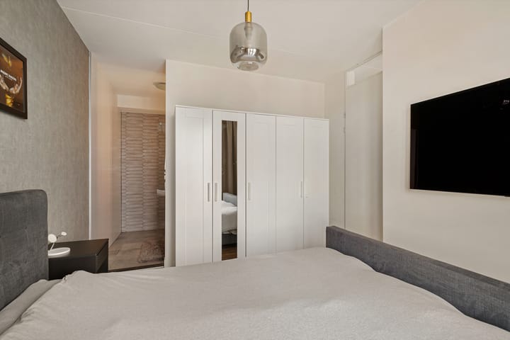 Foto 27 van Hooghuisstraat 22-D