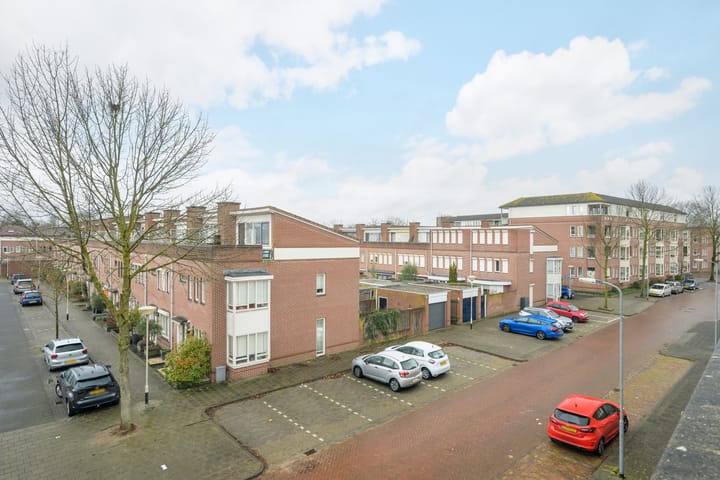 Foto 38 van Burgerzinstraat 11