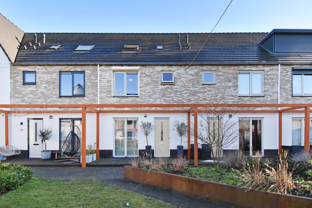 Photo 1 of Sneekermeer 26