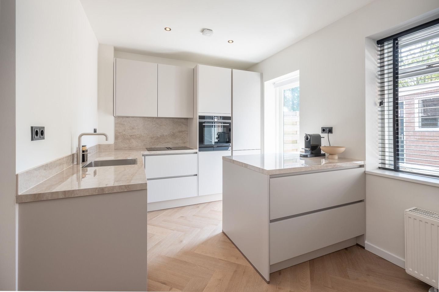 Foto 10 van Gladiolusstraat 8