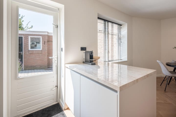 Foto 12 van Gladiolusstraat 8