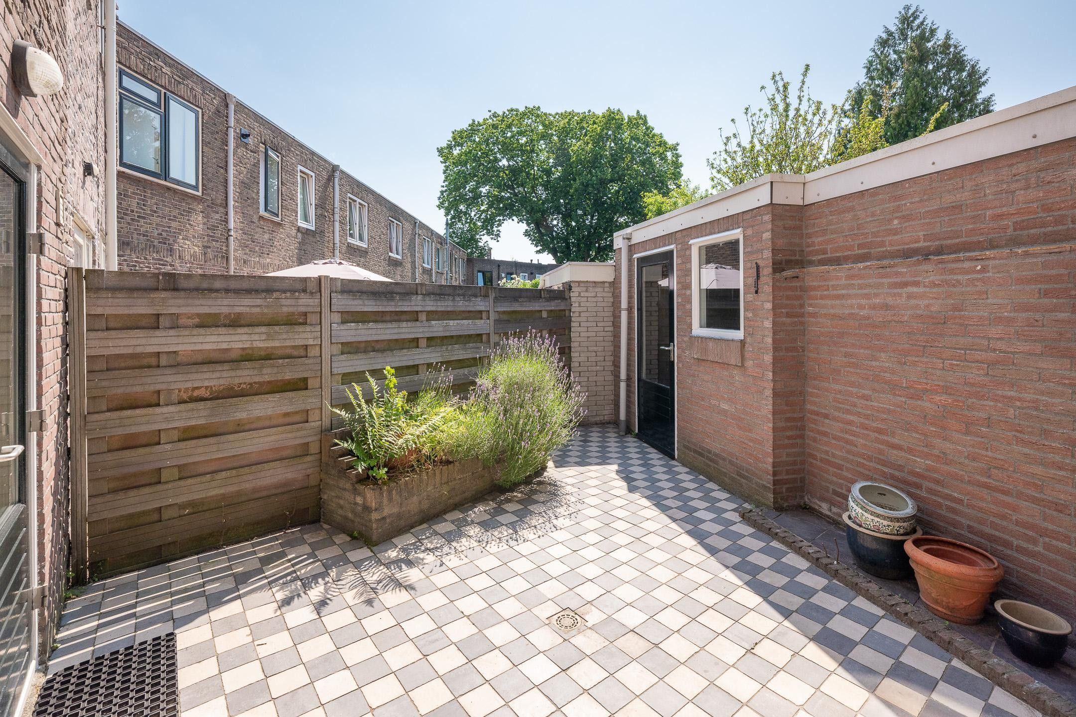 Foto 24 van Gladiolusstraat 8