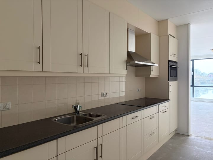 Foto 15 van de Jongstraat 6-06