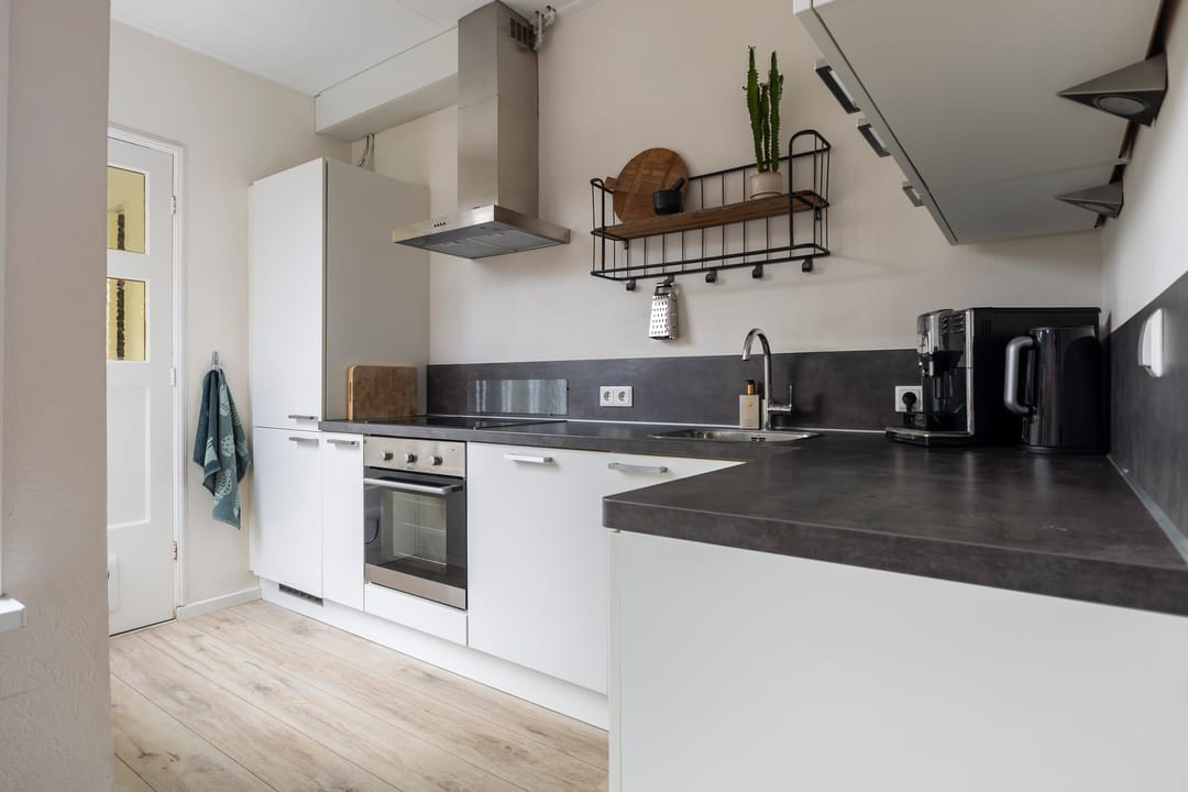 Photo 13 of d'Hondecoeterstraat 27