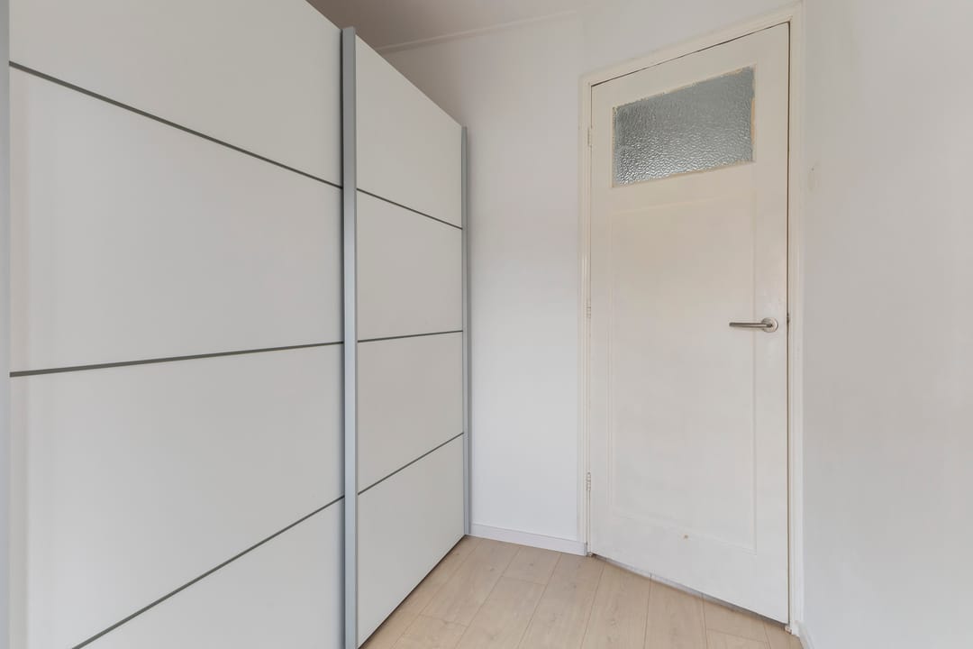 Photo 23 of d'Hondecoeterstraat 27