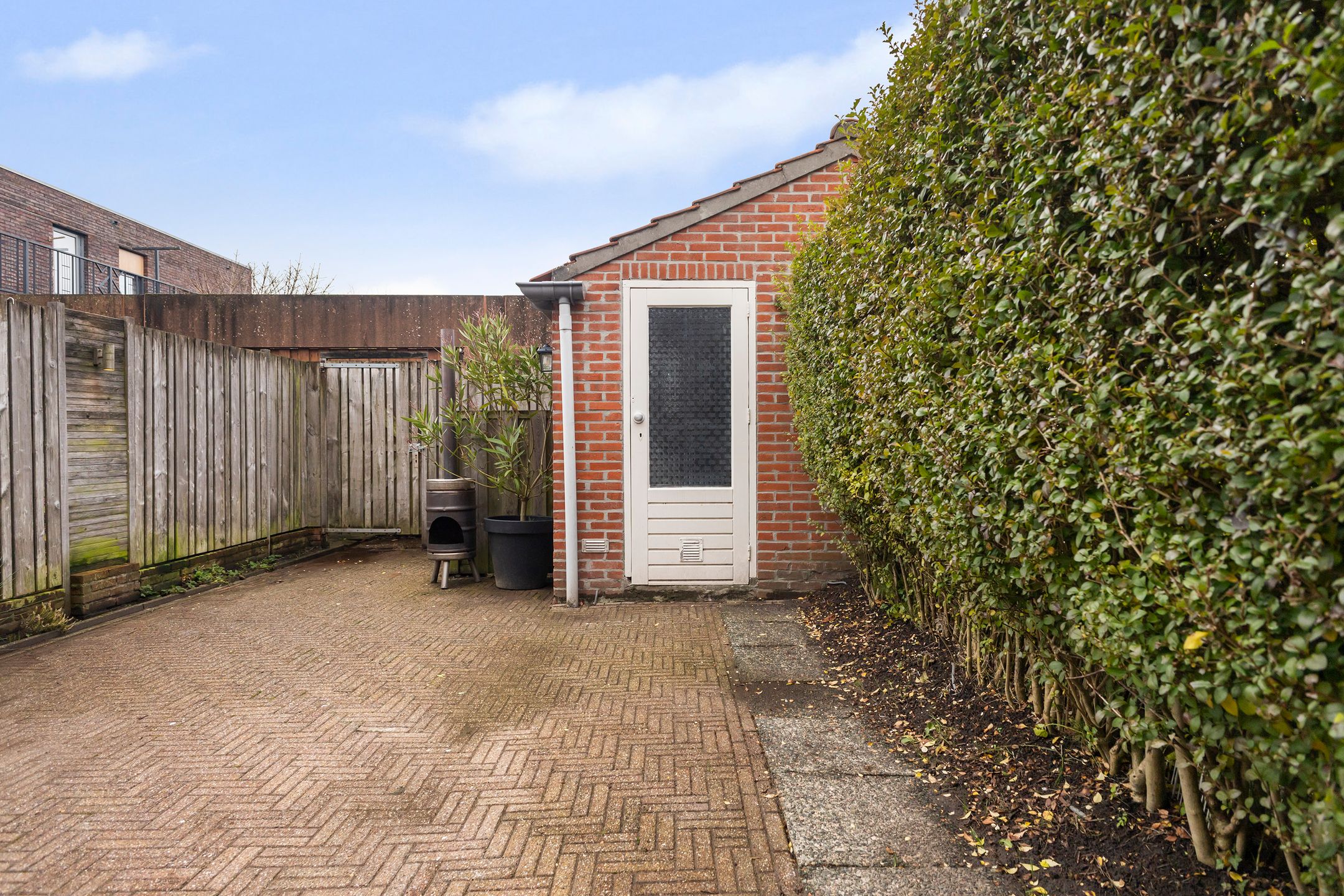 Photo 30 of d'Hondecoeterstraat 27