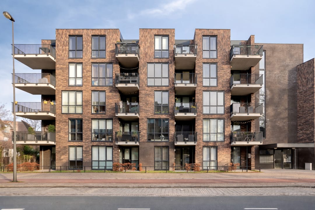 Foto 1 van Valkenierstraat 51-B