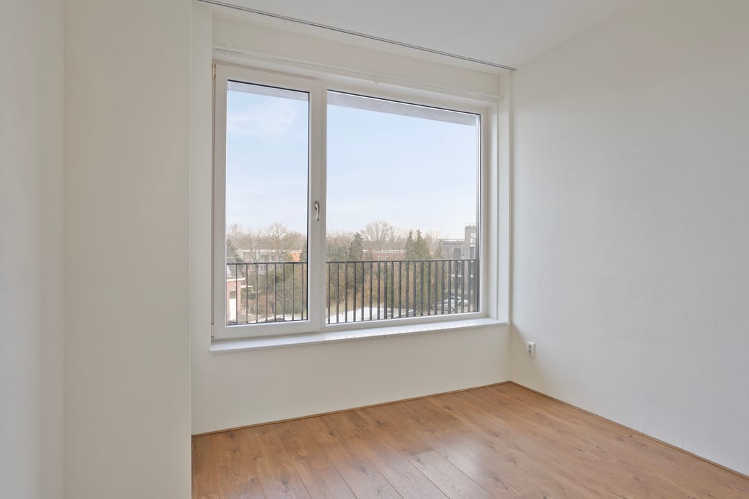 Foto 11 van Valkenierstraat 51-B