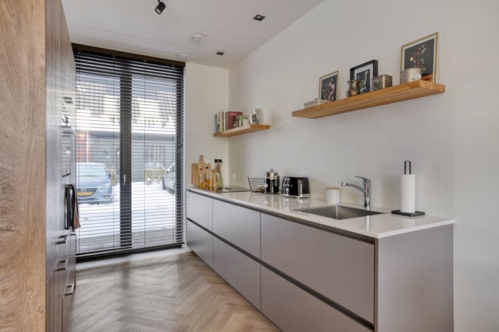 Photo 8 of Frits Bakershof 11