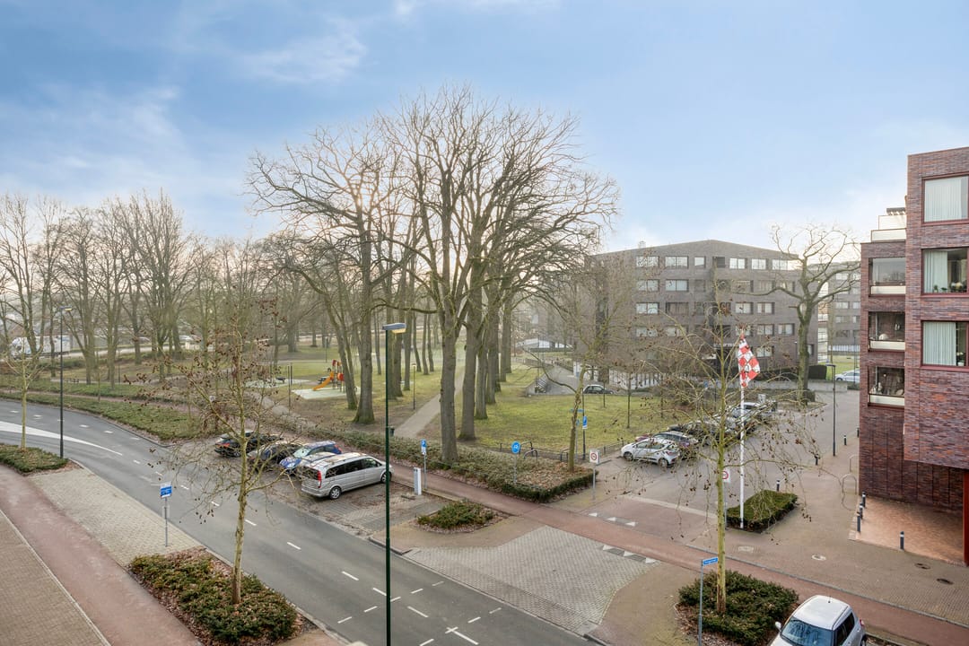 Foto 23 van Valkenierstraat 51-B