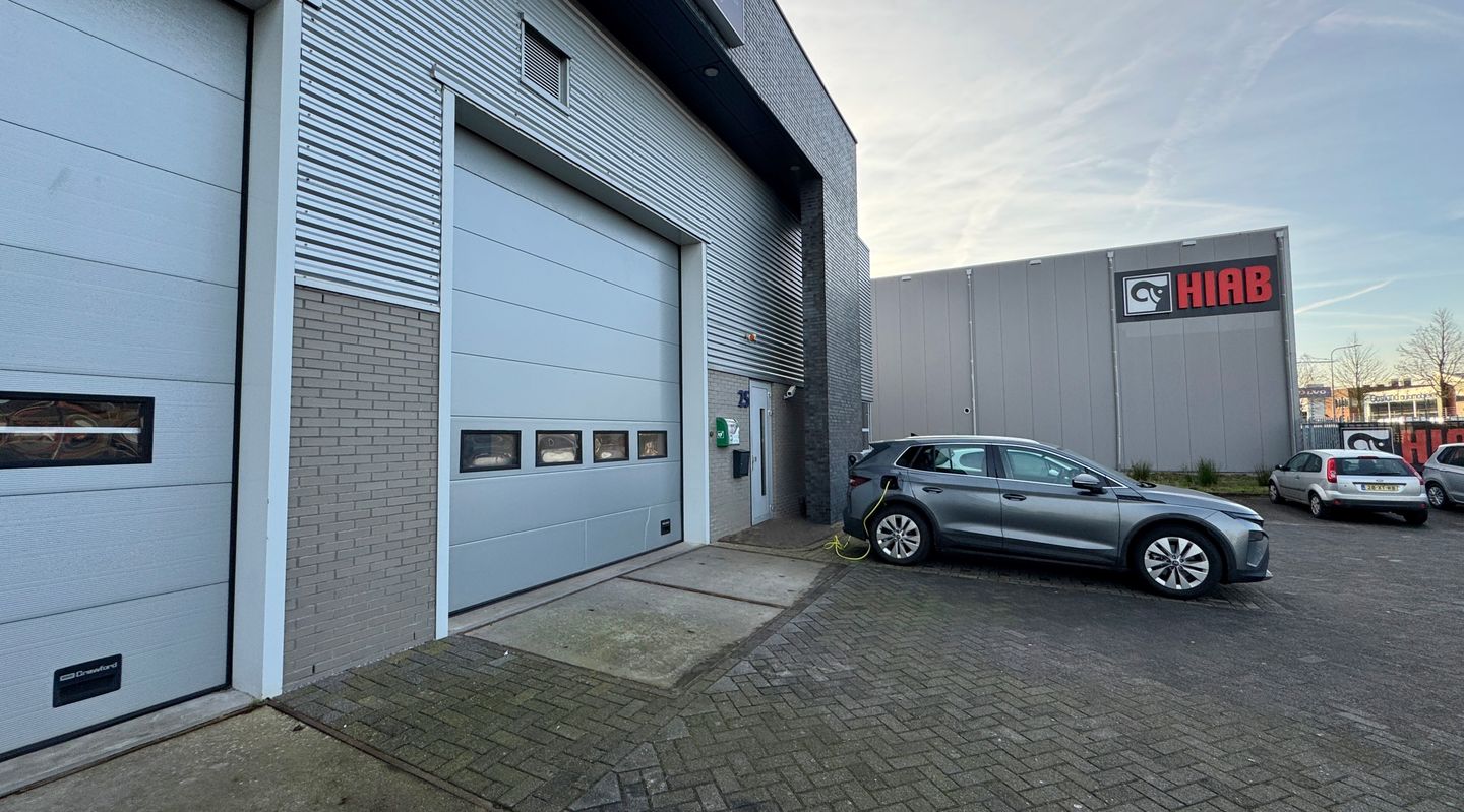 Bekijk foto 3 van Wasaweg 25