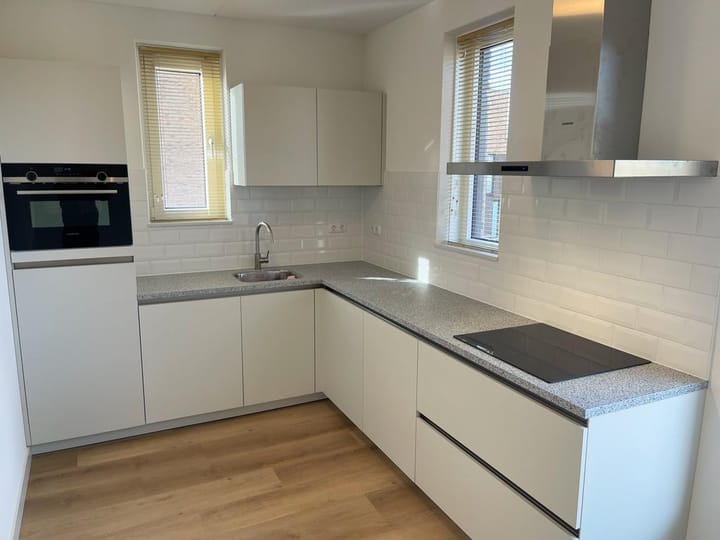 Foto 12 van Onderlangs 30