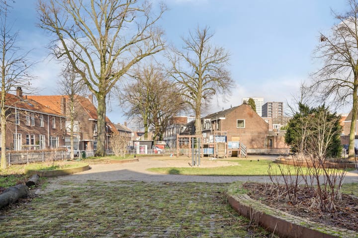 Foto 28 van Dennenstraat 18