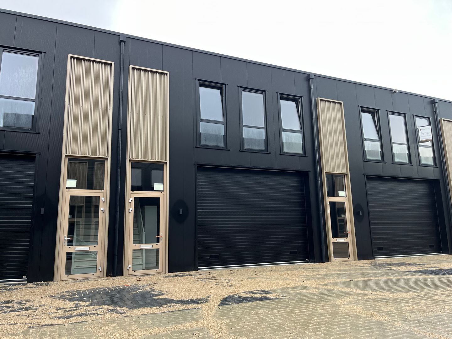 Bekijk foto 2 van Nevadadreef 15-H