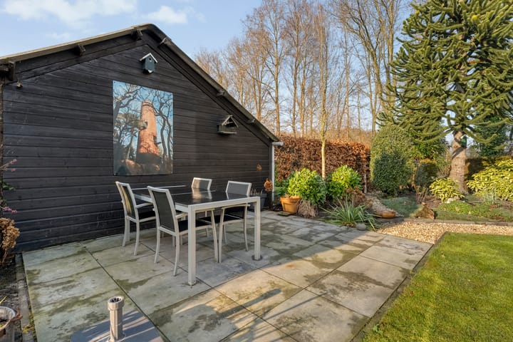 Foto 42 van De Weidedijk 36