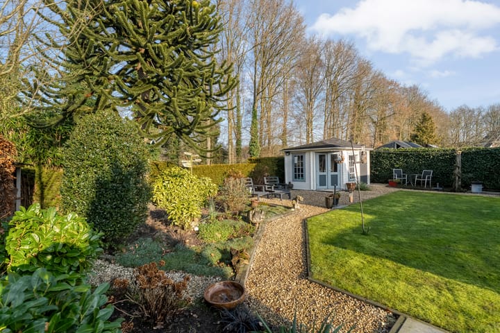 Foto 44 van De Weidedijk 36