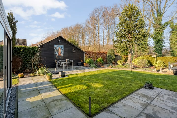 Foto 40 van De Weidedijk 36