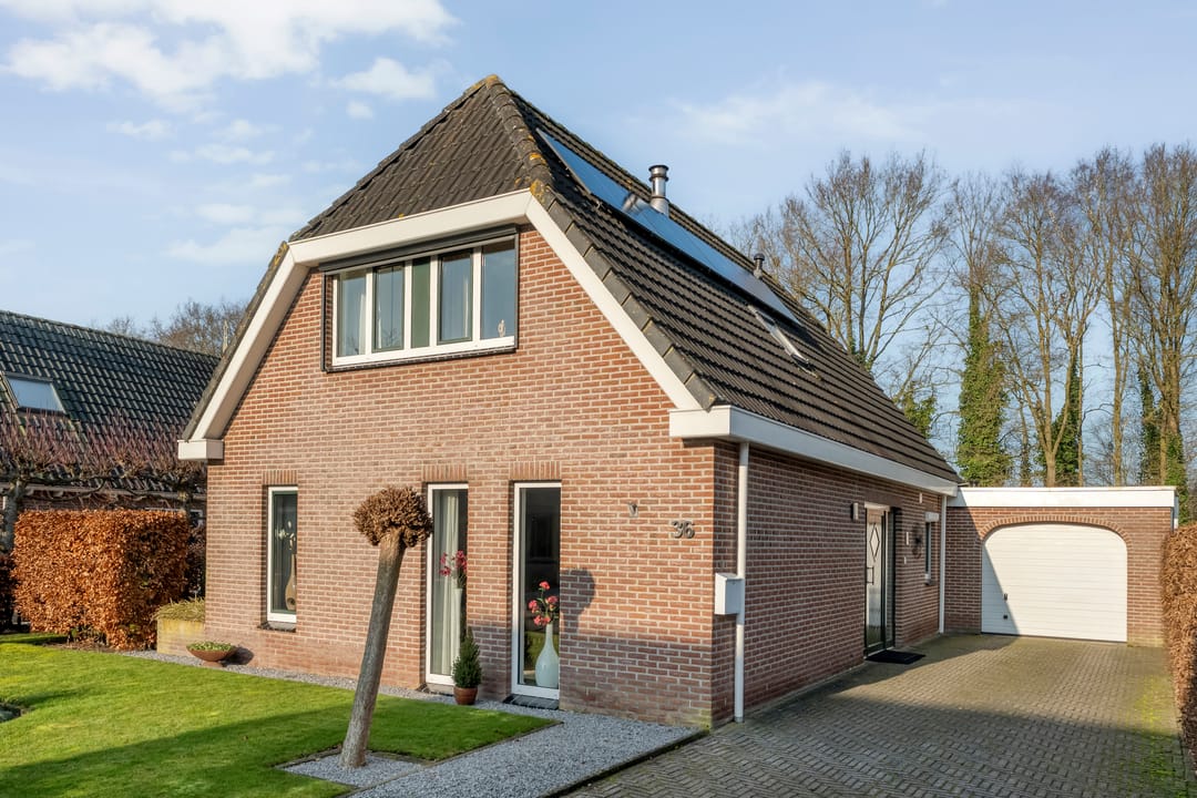 Photo 53 of De Weidedijk 36