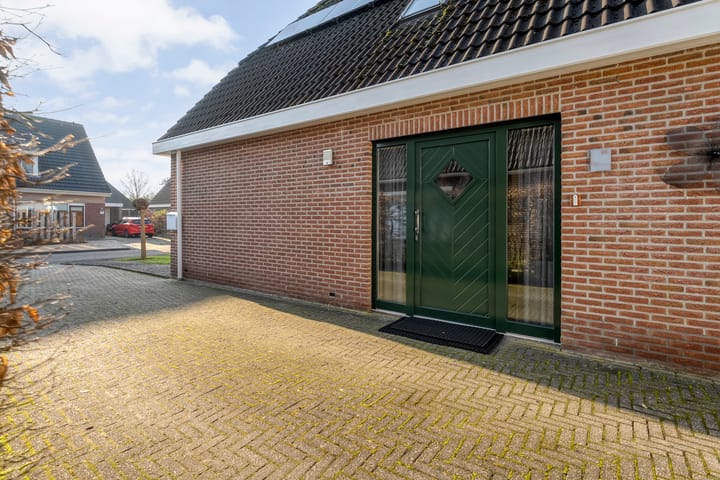 Foto 57 van De Weidedijk 36