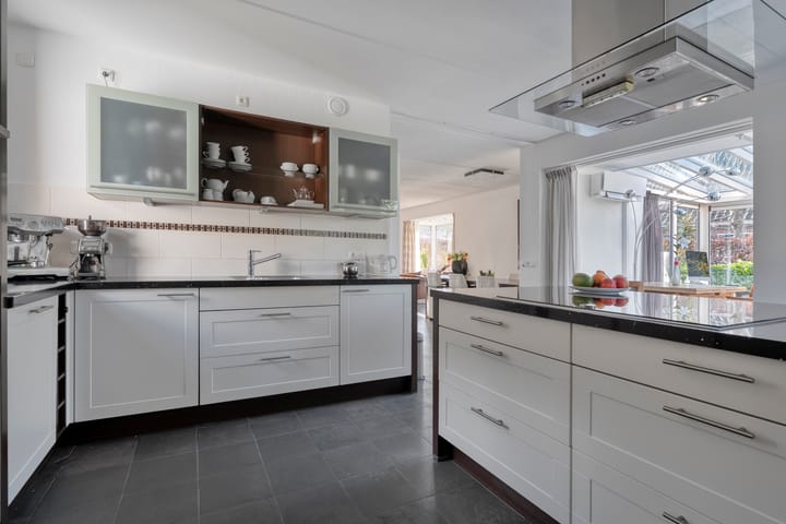 Foto 16 van De Weidedijk 36