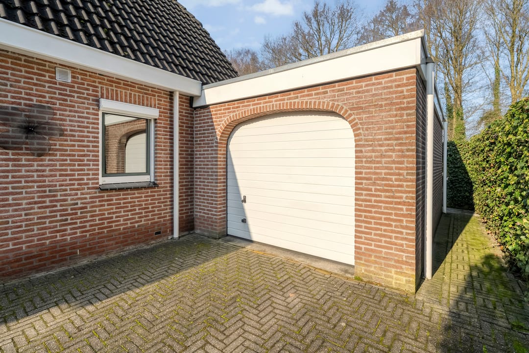 Photo 58 of De Weidedijk 36