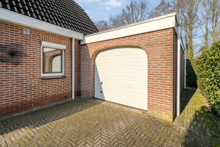 Foto 58 van De Weidedijk 36